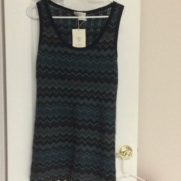 Clothes - Picture 2 of 2